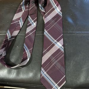 Michael Kors purple tie